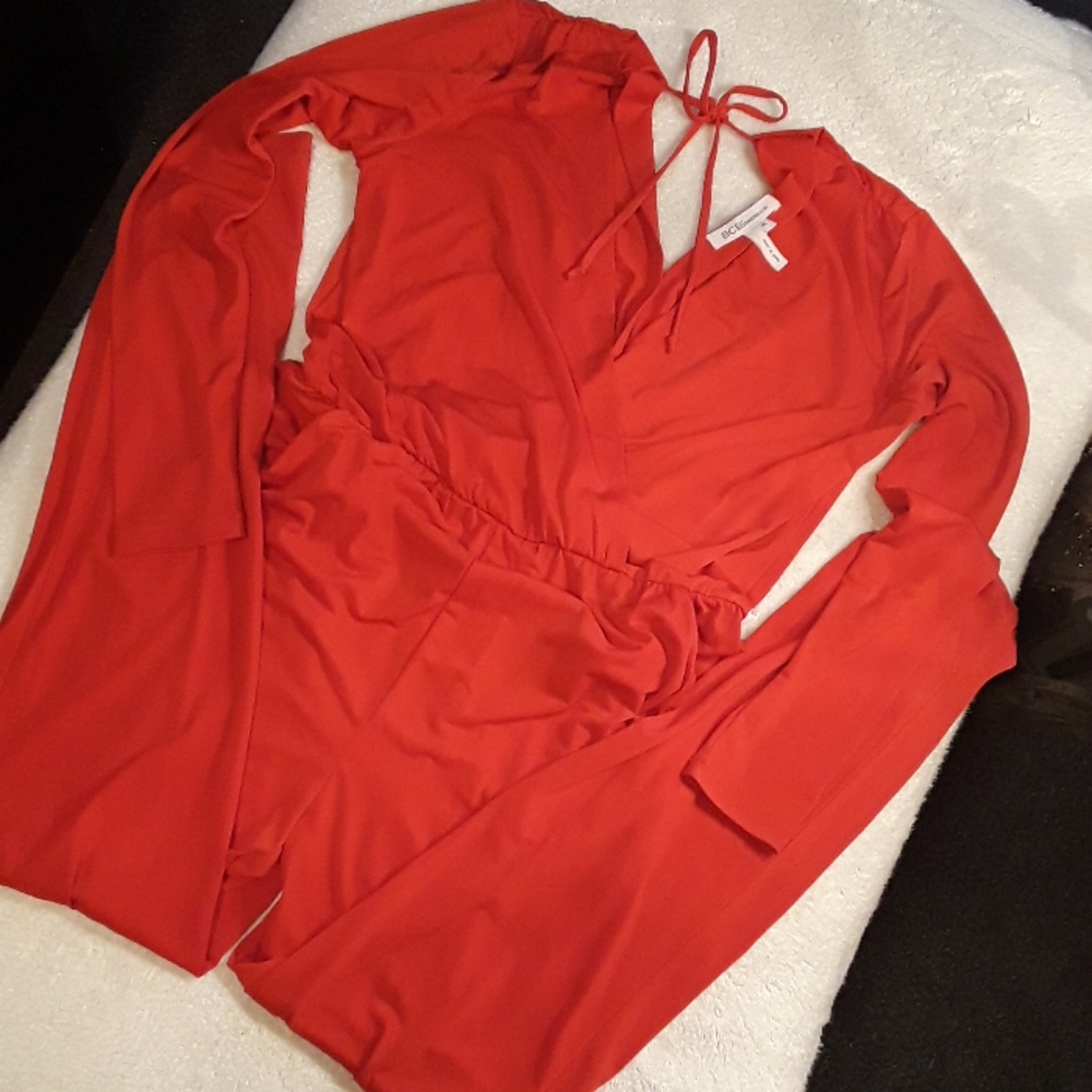 BCBGeneration Red V-Line Romper XS